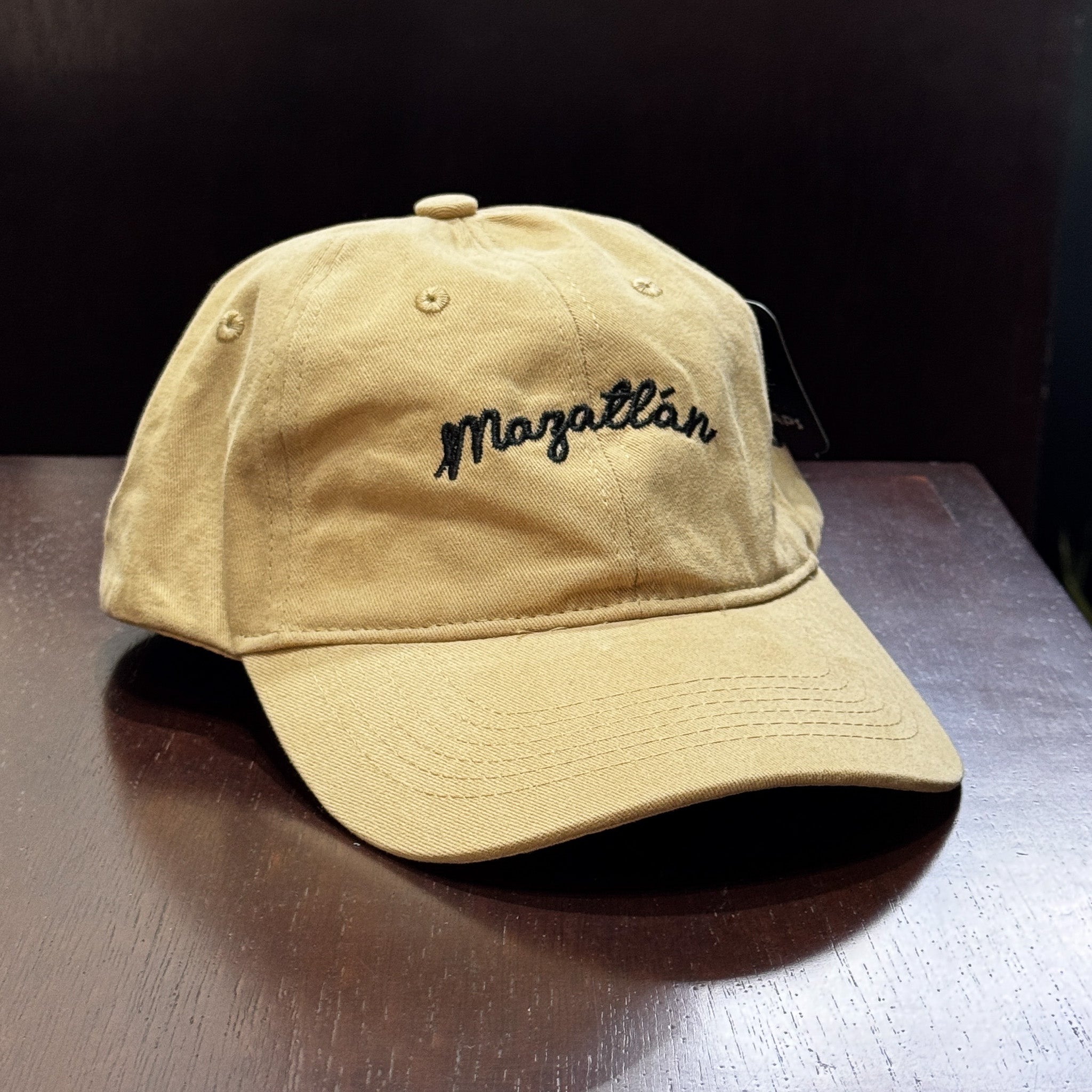 Gorra Mazatlán cursiva